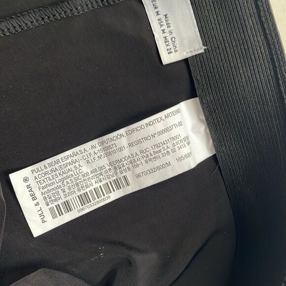 Pull & Bear Faux Leather Look Leggings Size M Stretch Skinny Pull on NWOT - Picture 6 of 9